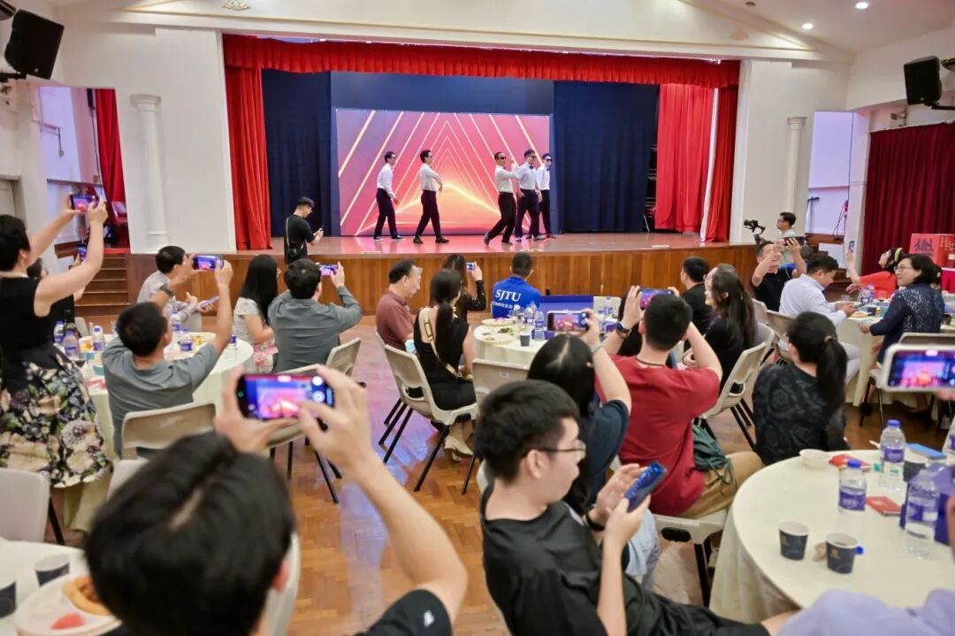 上海交通大学新加坡校友会2025中秋家宴,圆满落幕！ 配图 12