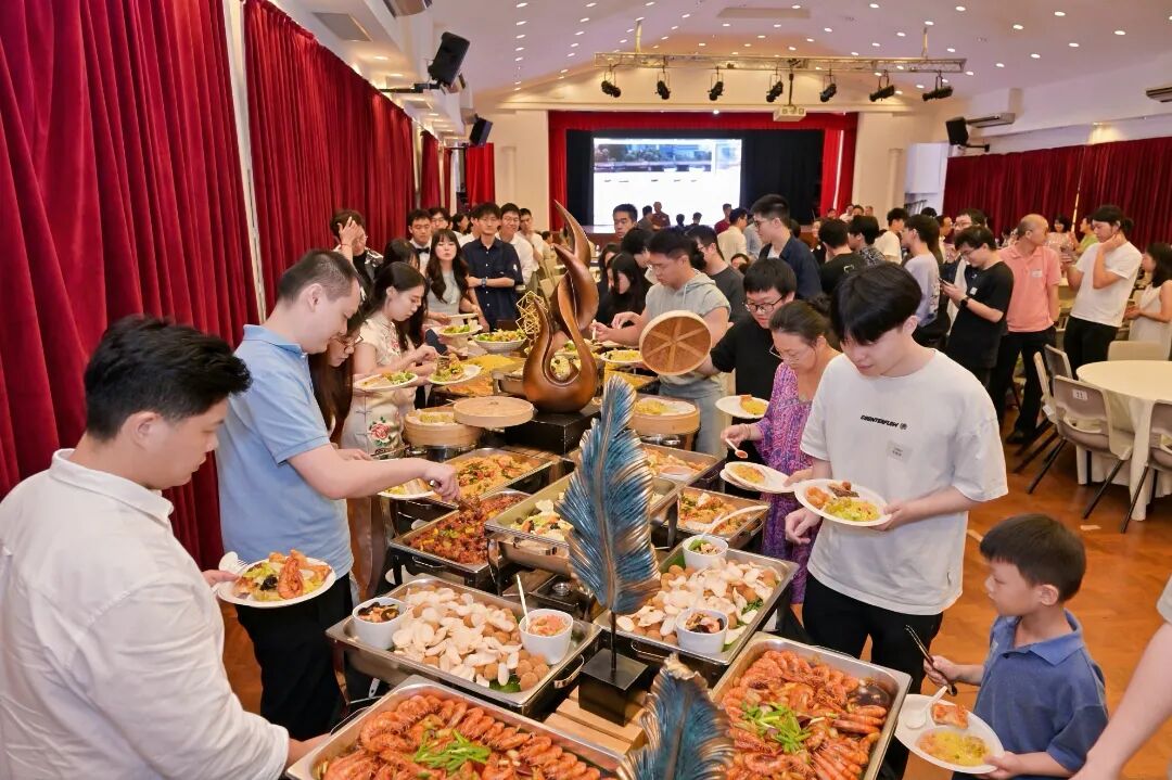 上海交通大学新加坡校友会2025中秋家宴,圆满落幕！ 配图 61